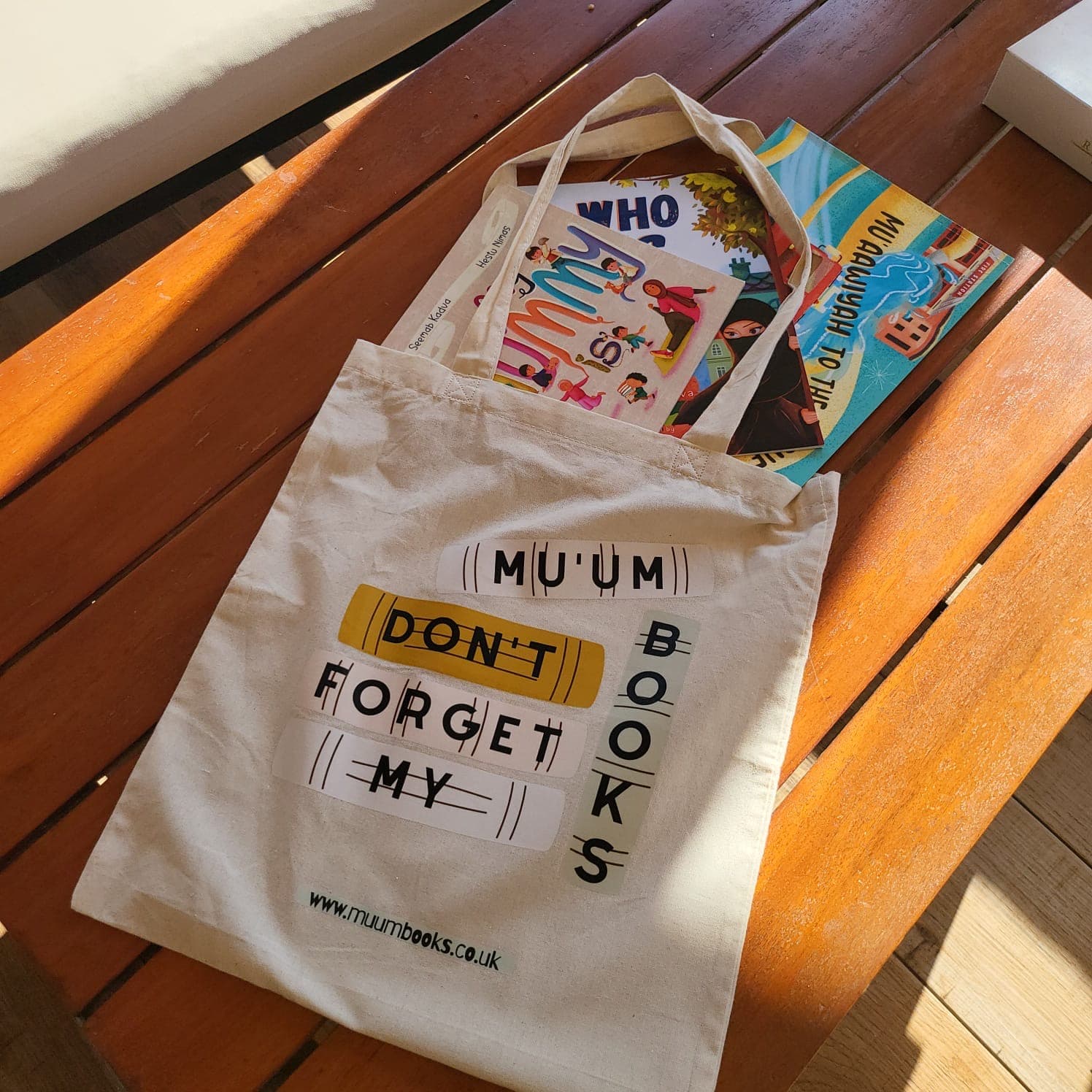 Mu'um Don't Forget My Books Tote Bag